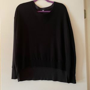 Lululemon sweater 10